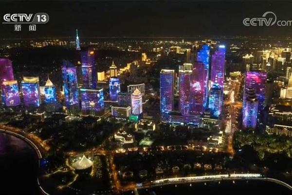 折叠屏手‘机’市场份额曝光  iphone 15为新机让路滑铁卢！